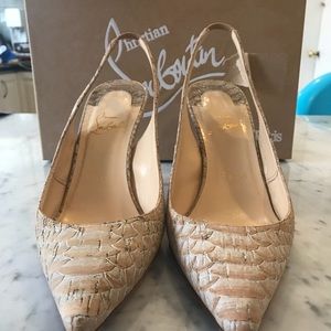 Meet your Posher, Adrienne